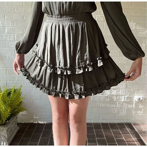 Vestique Olive Green Baby Doll Party Dress. Size L. High Neck Swiftie - Picture 3 of 14